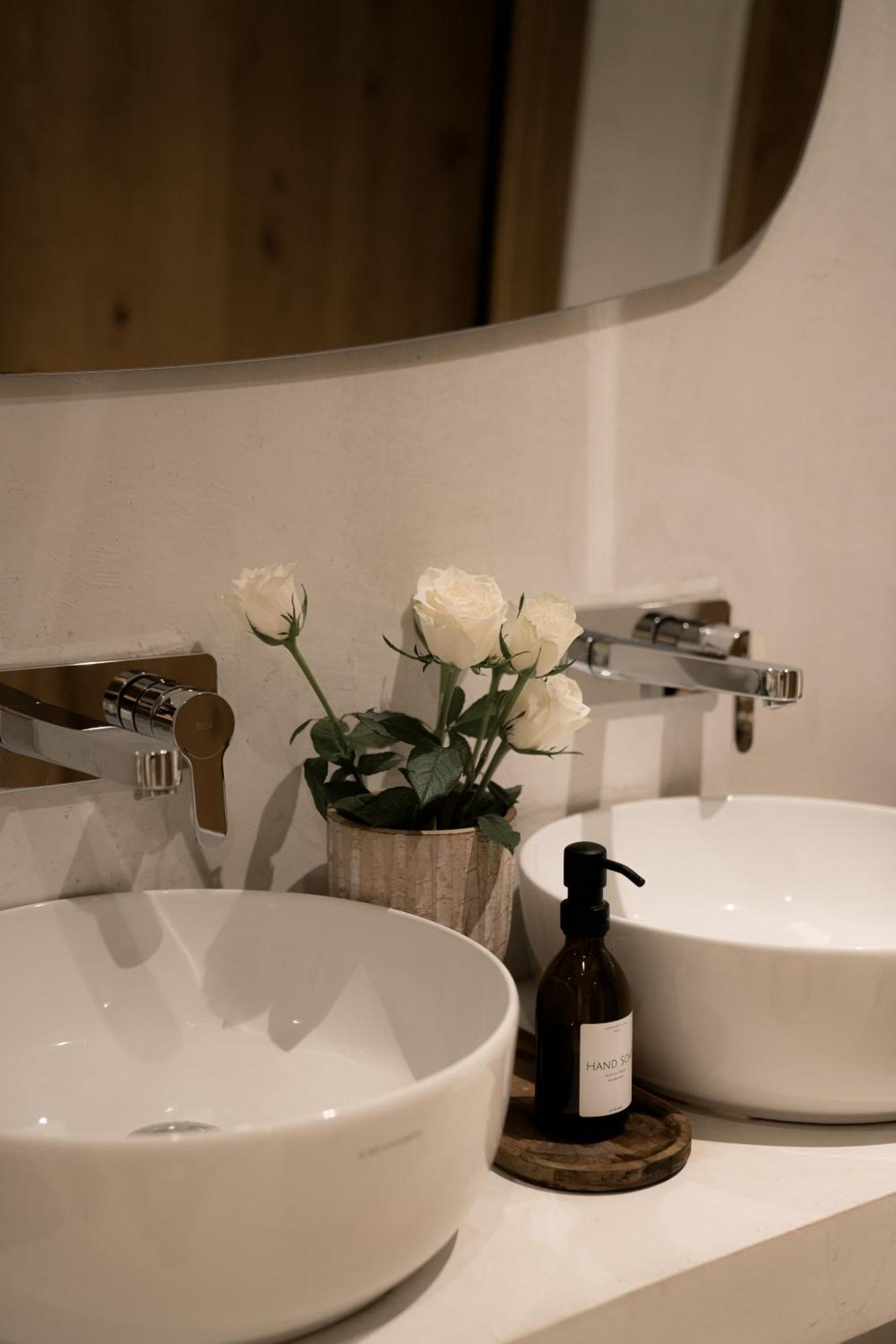Myra Hotel Kavala Extérieur photo